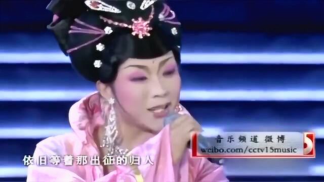 李玉刚演唱《北京一夜》,燃爆全场,听的如痴如醉!