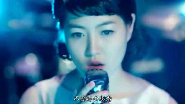 重返21岁上电台直播倾情演奏一首歌,唱出了心酸