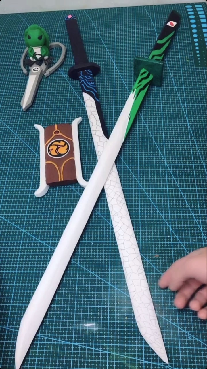 刺客伍六七:低成本制作青凤的装备