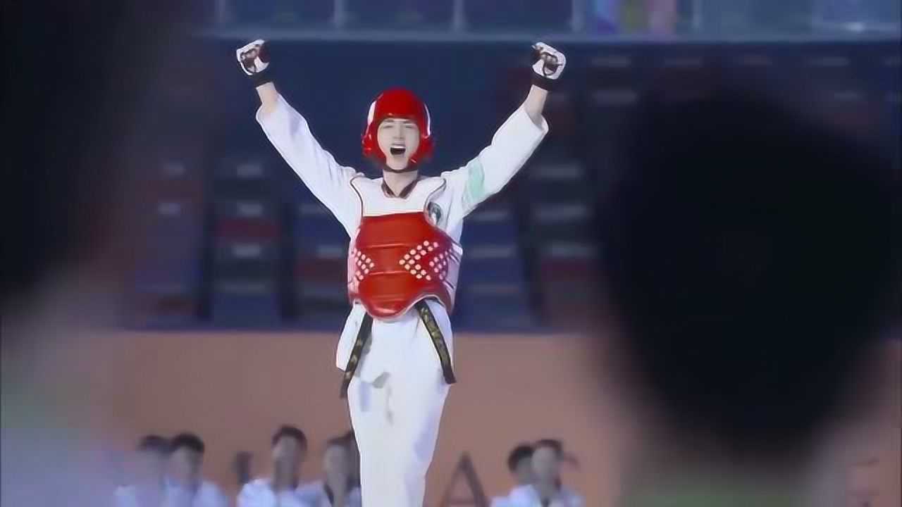 旋风少女:旋风少女:长安让秀达把街舞应用到元武道,结果还真奏效了