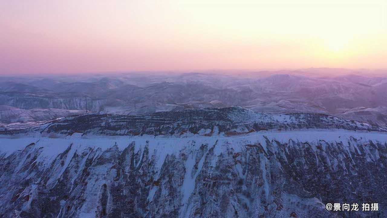 黄土高原那漫长而严寒的冬天北国风光千里冰封的狄青山雪景