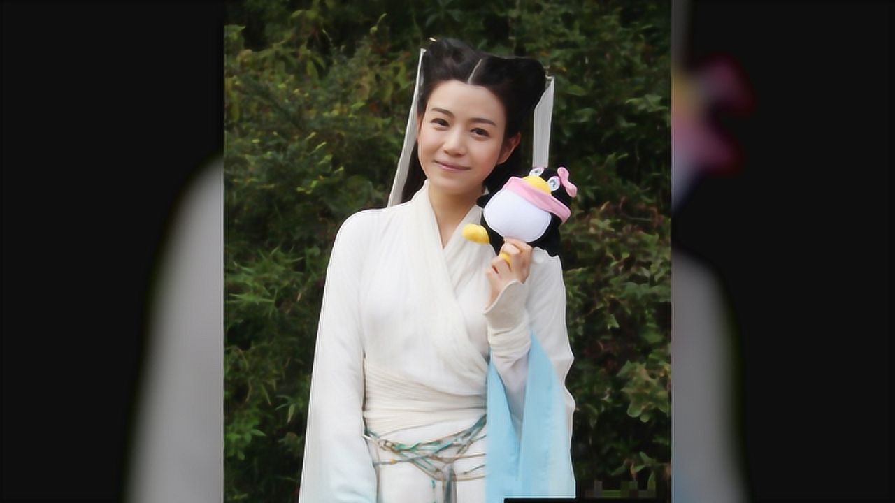 陈晓携陈妍希参加春晚彩排陈妍希还是小龙女陈晓却变成沧桑大叔