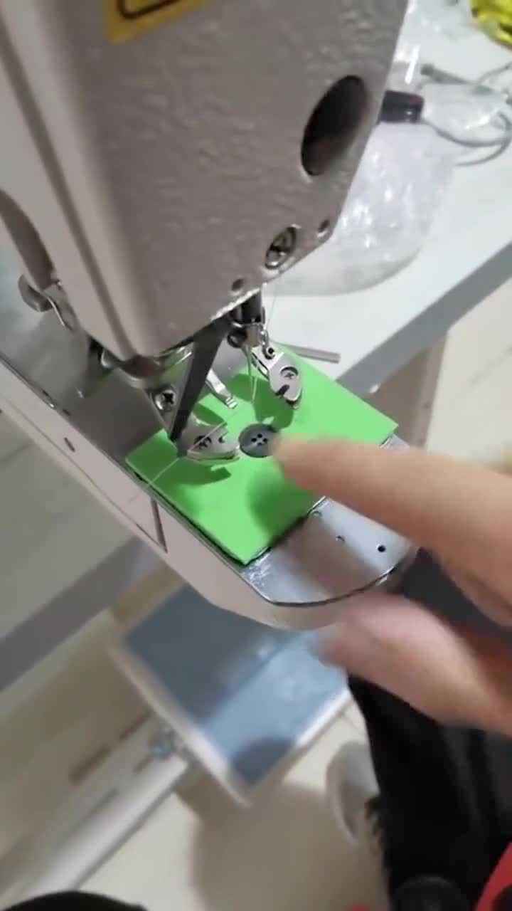 裁缝师傅教你快速钉扣子