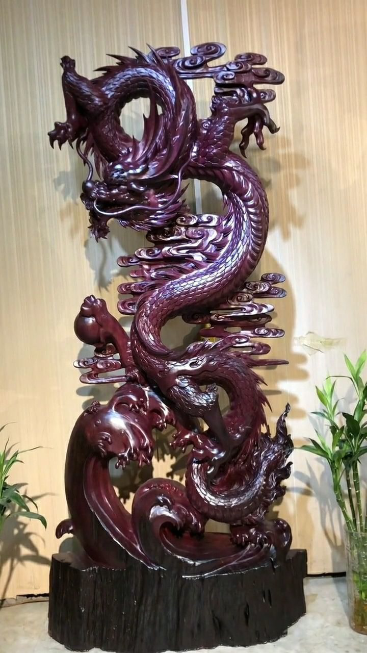 这个龙雕刻的生动形象简直是太有成就感了