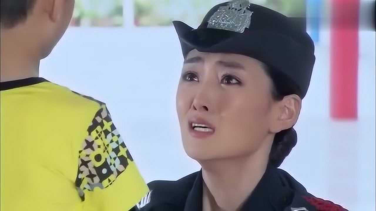 铁血雄心:吴煜翔和李晓晓再次见面,李晓晓成了警察,让他很惊讶