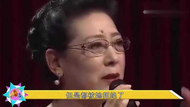 她是国家一级演员,为保留国籍2次拒绝绿卡,称我是中国人