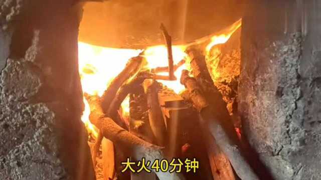 大厨分享酱爆兔肉的做法,食材和用料都很简单,建议收藏