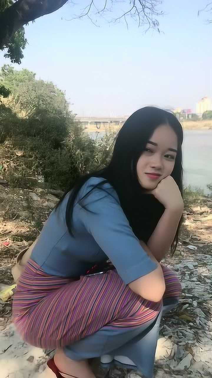 搭讪缅甸漂亮小姐姐,套路她跟我表白,妹子竟然单身很久了