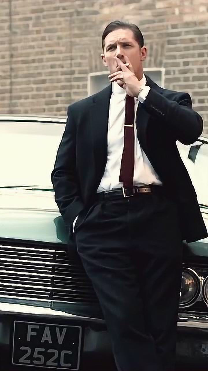 这人干点什么都这么带感的吗汤姆哈迪这气场简直帅的掉渣不服不行