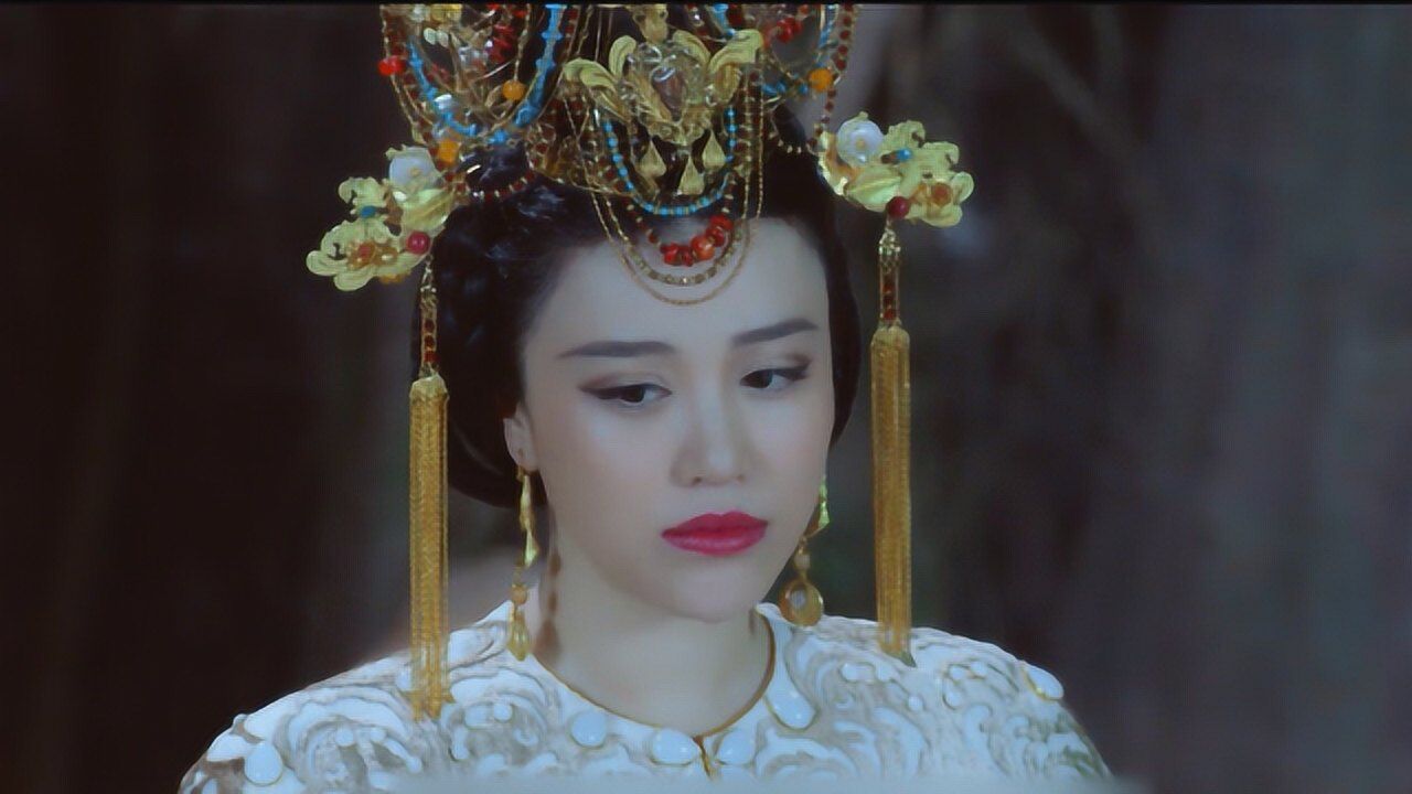 速看《长相守》第三十九集 花锦绣得知姚碧莹身份 女皇试探姚碧莹