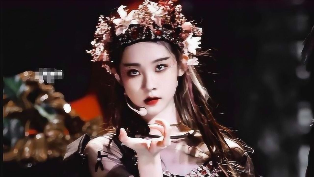 绝了!创造营《怪女孩》舞台:被清纯可爱的妹妹张艺凡惊艳到了!