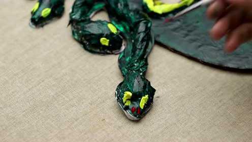 超恐怖万圣节面具提前来袭古希腊神话中的蛇发女妖美杜莎