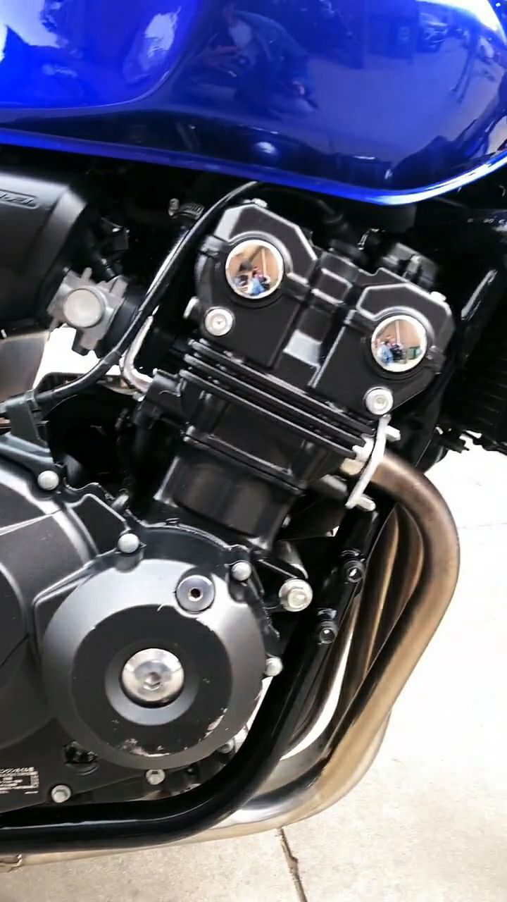 不老神车本田cb400,发动机成色不错