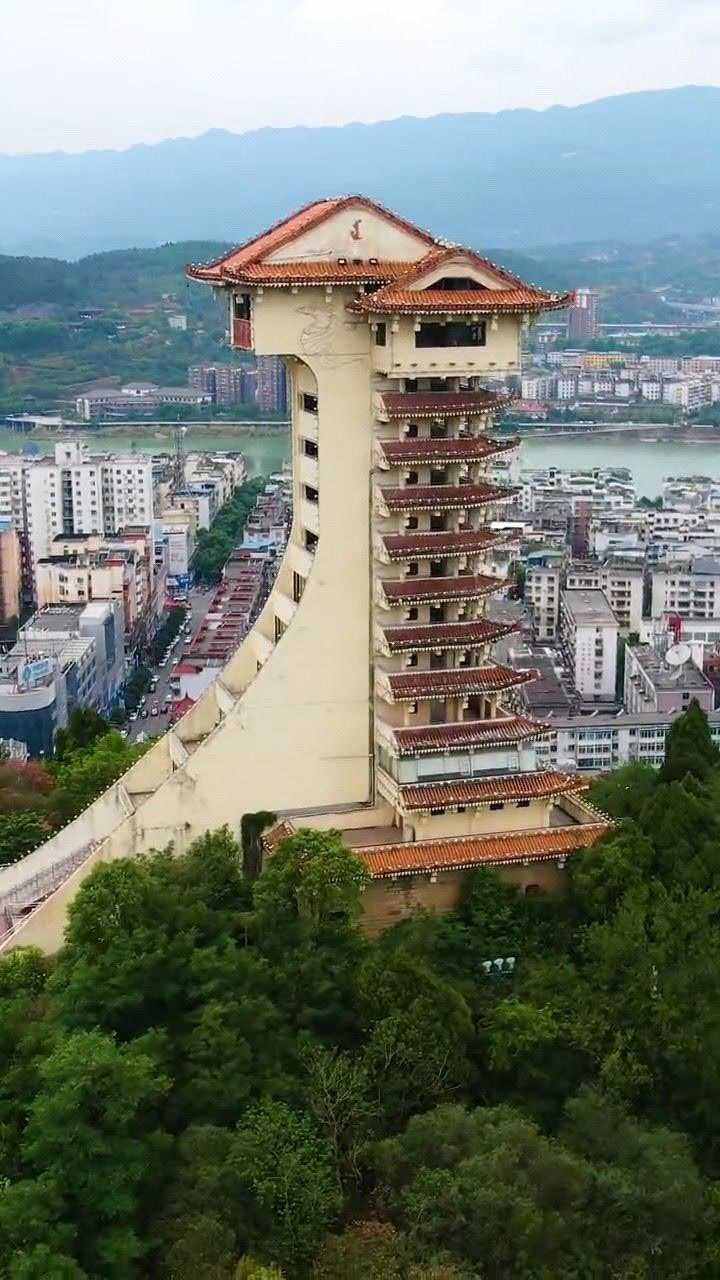 广元凤凰楼美景承载着深厚的人文历史设计一绝