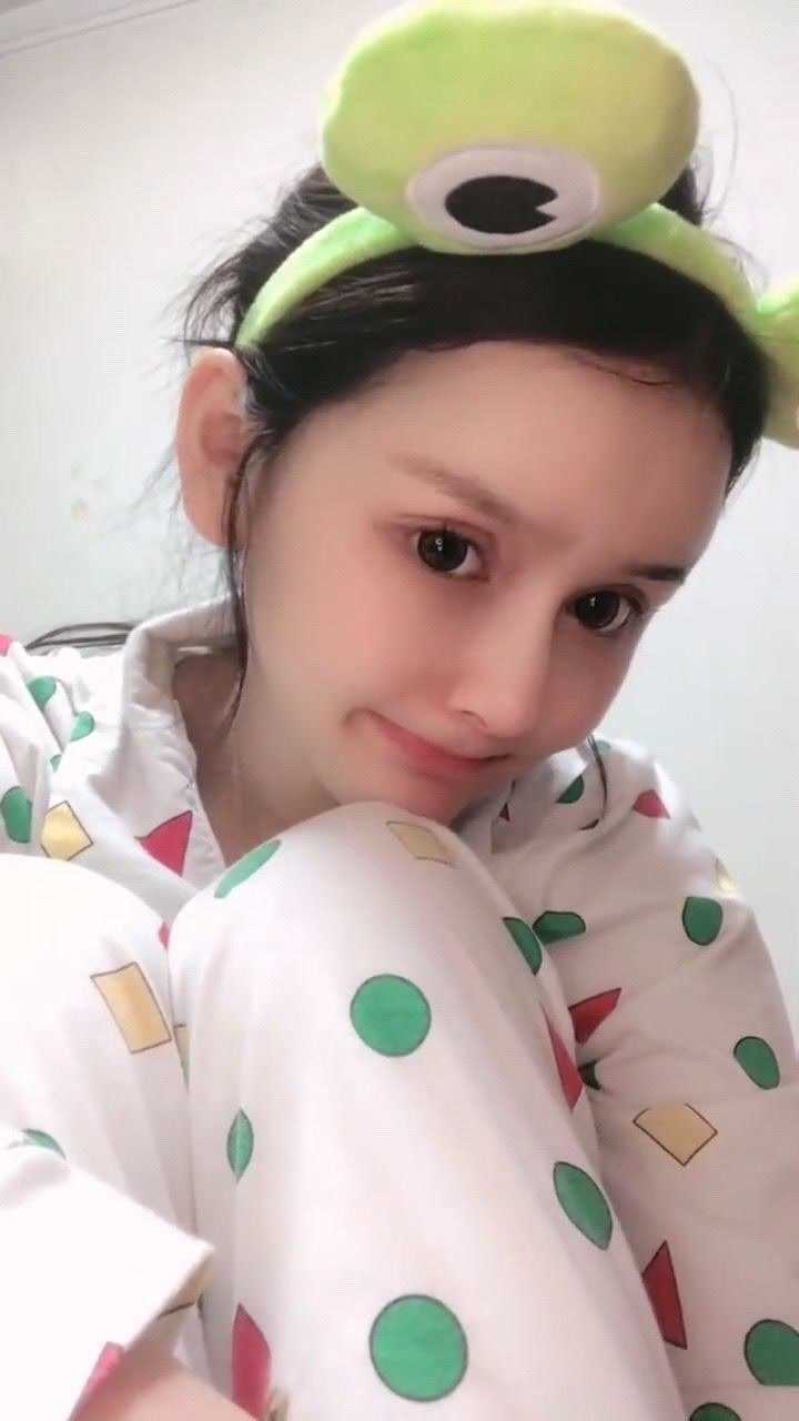 这是我见过整容最漂亮的典型的网红脸这得花多少钱啊