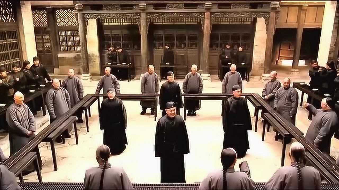 白银帝国:晋商分红大场面,长算盘摆一圈,上面珠算下面手算