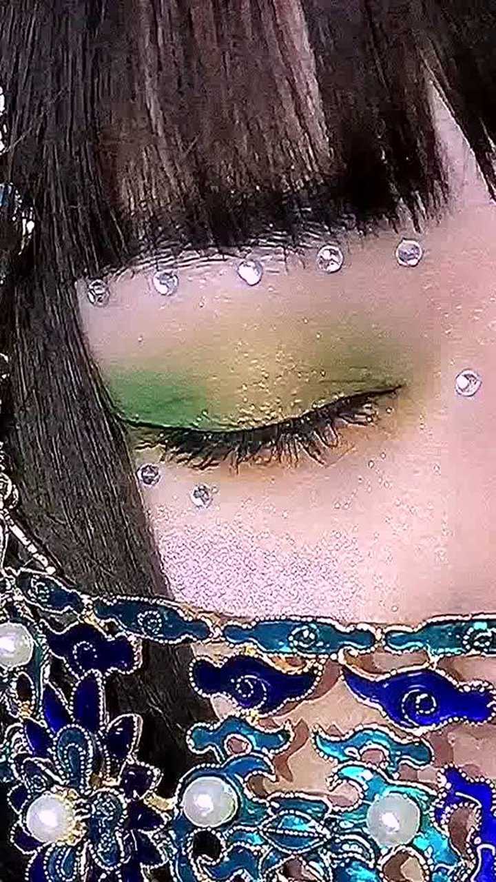 来自小说里苗疆巫女的眼睛,苗疆女子擅蛊,可操纵人心!