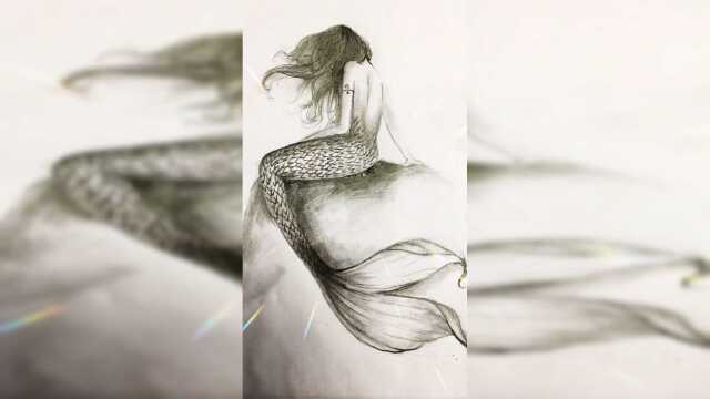 爸爸画的美人鱼vs我画的美人鱼,背影好美!