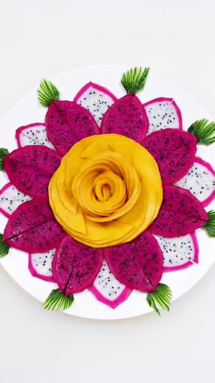 火龙果搭配凯特芒,这样装盘