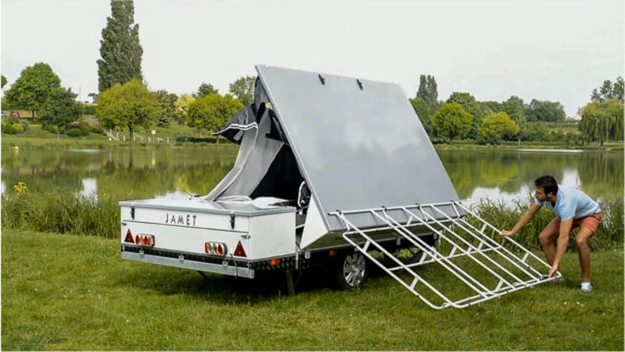 轻巧拖挂帐篷房车一室一厅设计小排量可以拖挂适合慢旅行