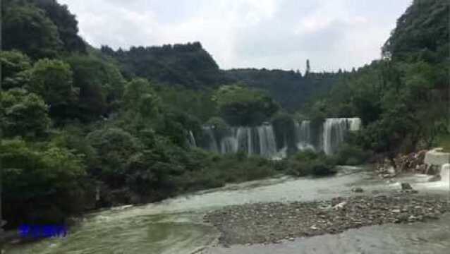 贵州大山里藏着这样一个瀑布群,这里还要美丽的溶洞,值得探索