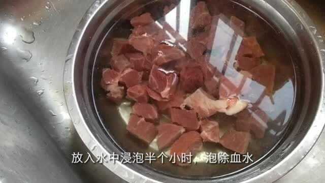 寒冷的冬天来一份自制香辣牛肉火锅,味道很不错,吃得浑身暖暖的