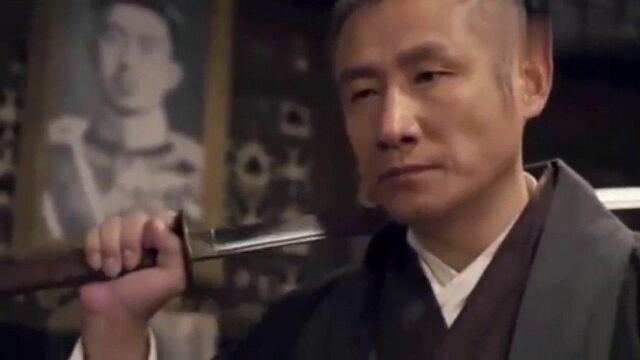 武功高手特工单枪匹马斩杀日本顶尖高手大佐.真是英雄人物.