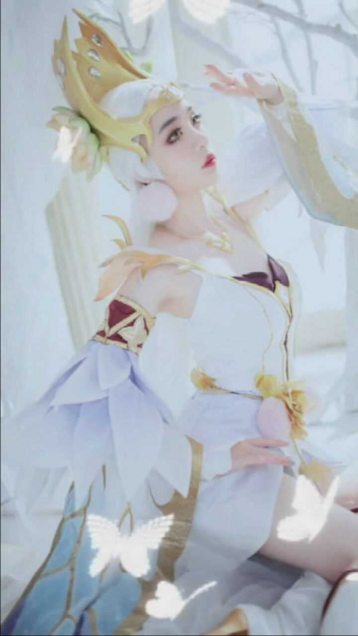 王者荣耀貂蝉金色仲夏夜之梦cos太美了