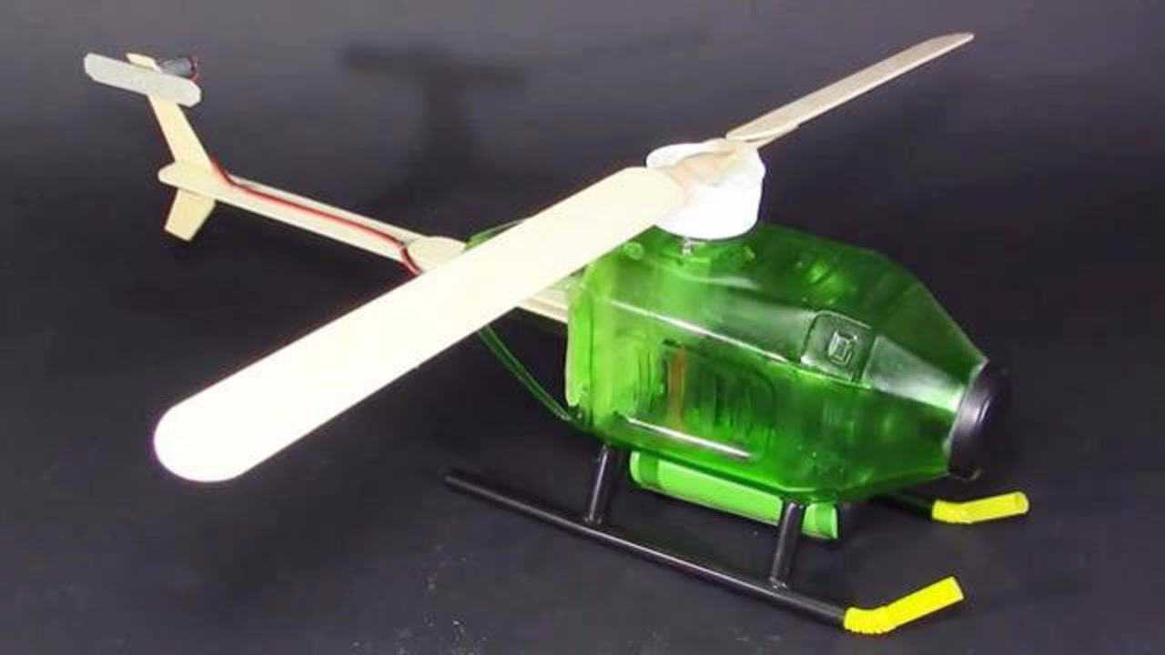 创意手工diy,用塑料瓶雪糕棍制作直升飞机的方法