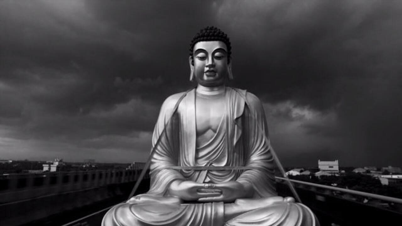 一尊法相庄严的大佛体内,竟然藏了一具女尸,到底是何悲剧?