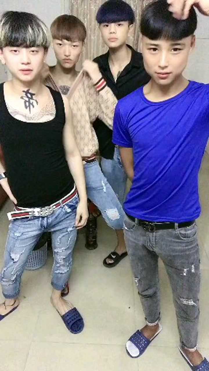 精神小伙集合,准备团战!