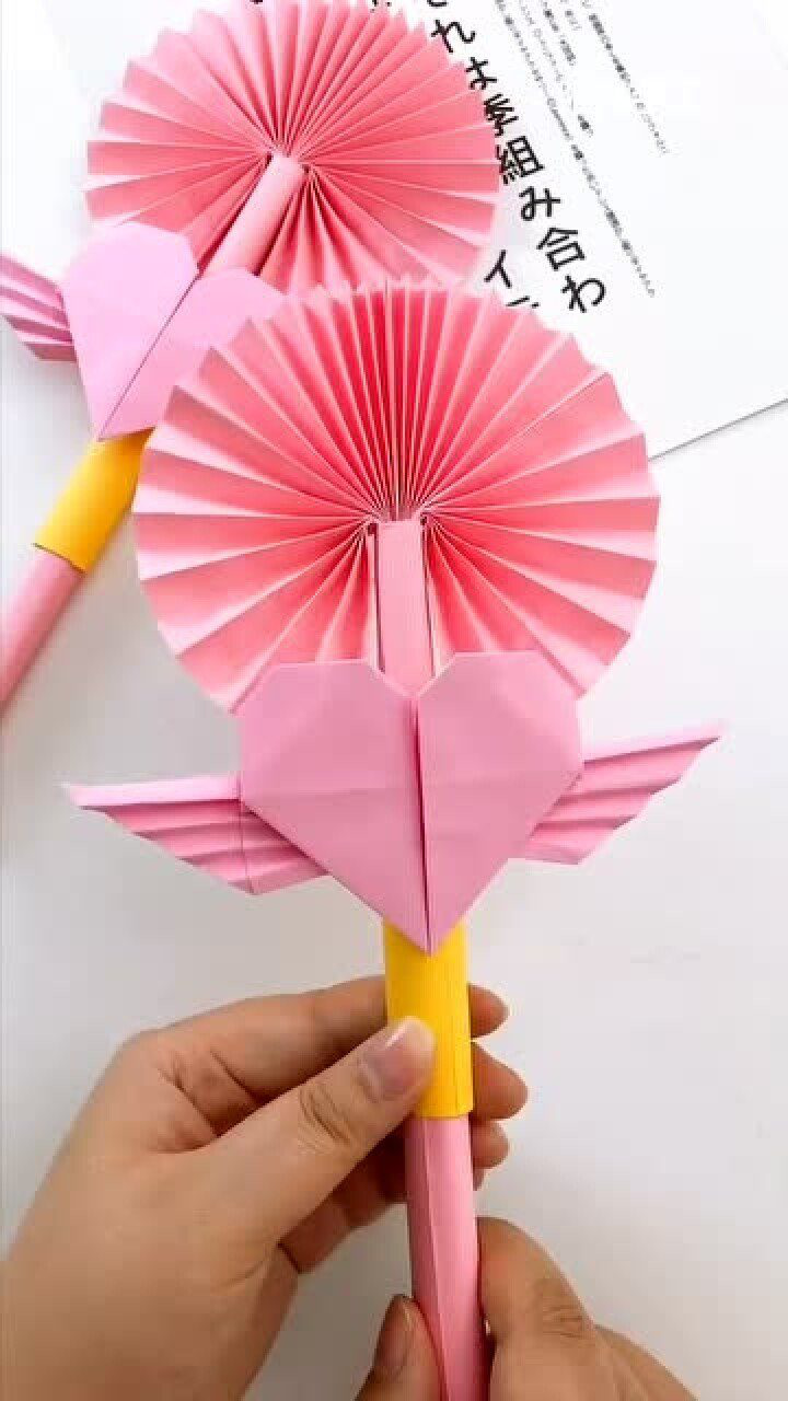 怎么做好看又好玩的魔法扇子?快一起来叠吧