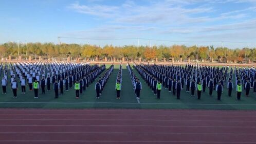 盘锦华发国际学校大课间操