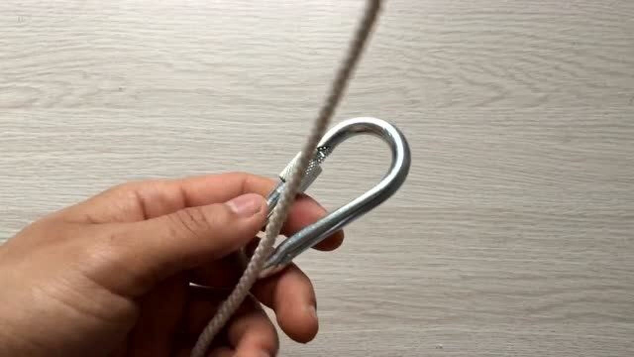 此绳结很实用可以绑木棍也可以做手柄怎么拉扯都不会松散