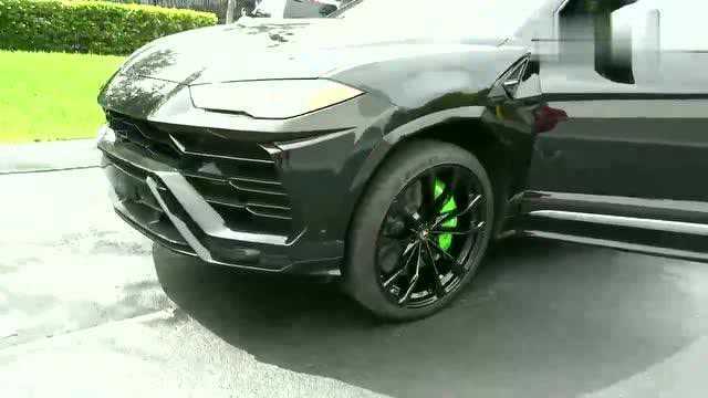 高清实拍2020款兰博基尼URUS Sport