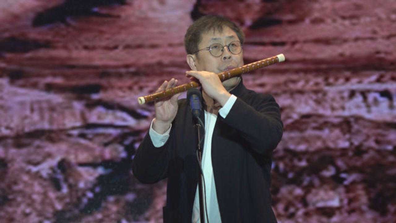 笛子独奏《塞上风情》马迪