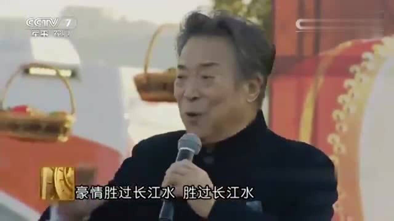 李光羲现身海南唱《祝酒歌》,不愧是老一辈歌唱家,歌声依旧洪亮_高清1080P在线观看平台_腾讯视频