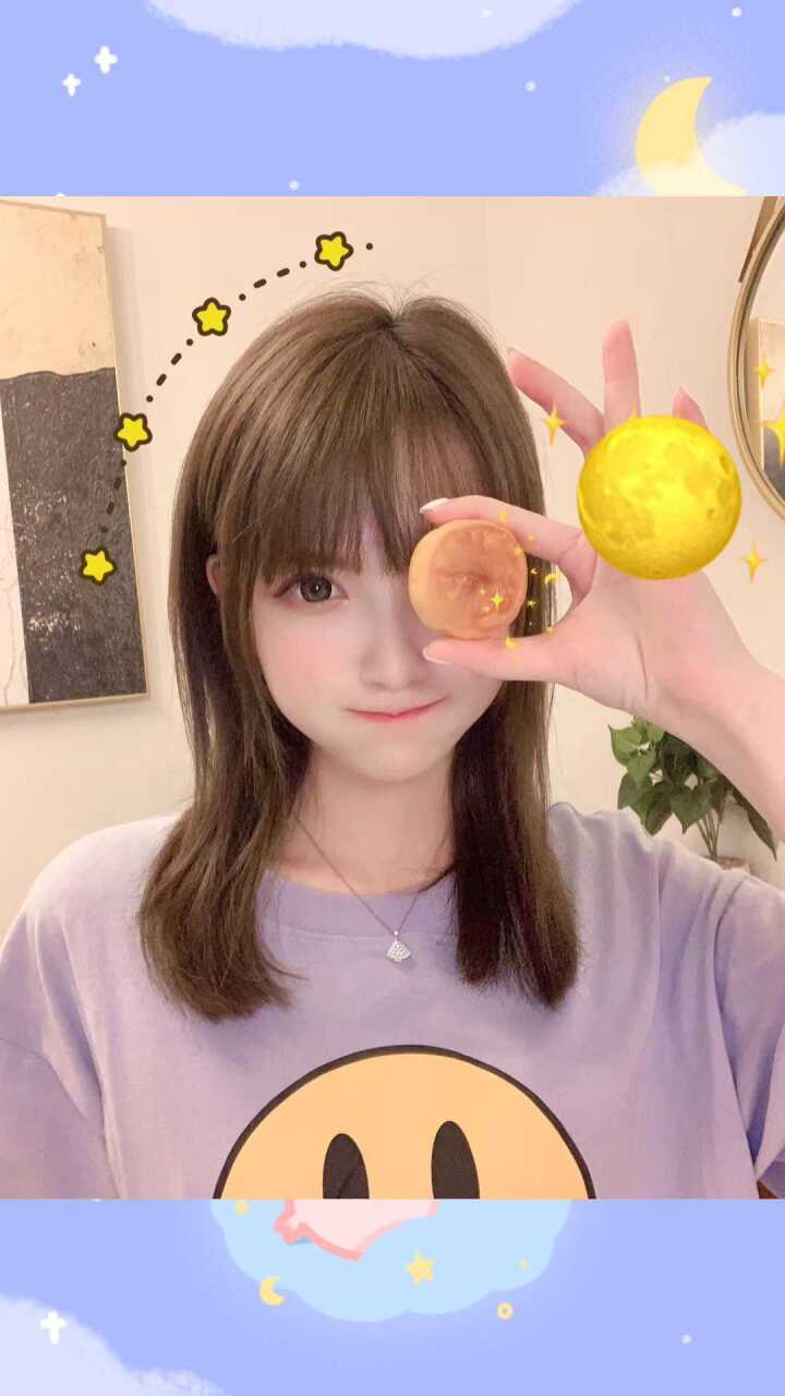 和平精英汤圆玩吃鸡的女孩子现实都长什么样子