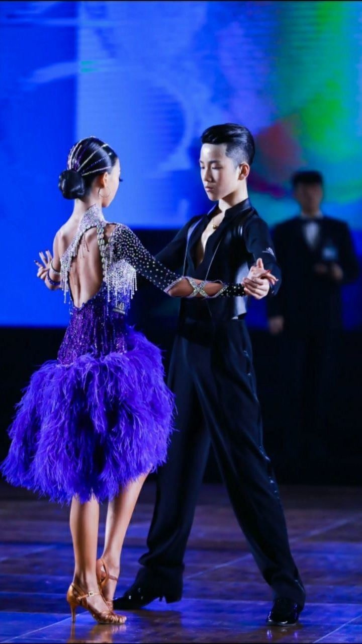 墨晗组合,自带气场的两小只,满满的国际范