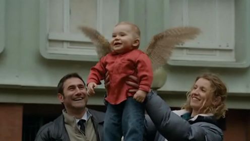 《瑞奇》小男孩长出翅膀，变成小天使飞走了