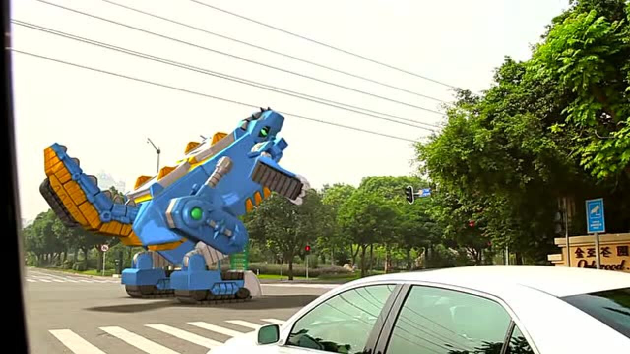 快乐酷宝:阿酷波斯元帅迷恋上打游戏机,没搞错吧