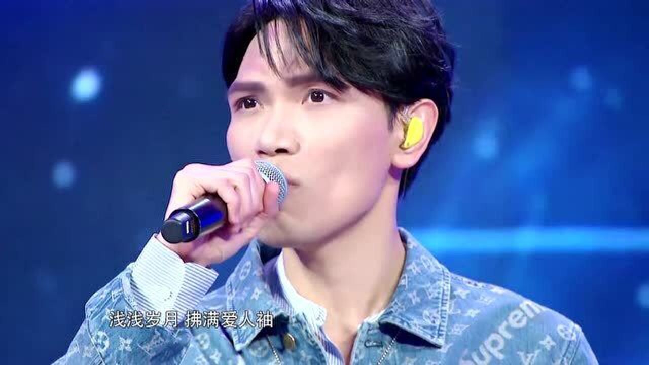 杨宗纬抛弃张碧晨携手伤残人士演唱凉凉太好听了