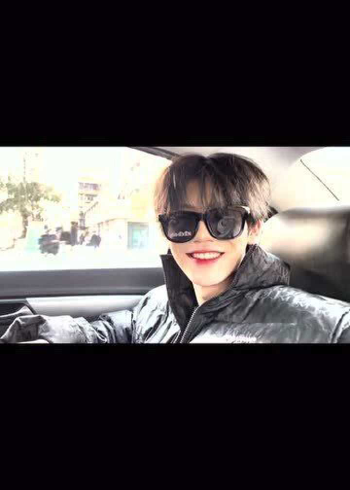 追爱的一事无成,追张南倾吧