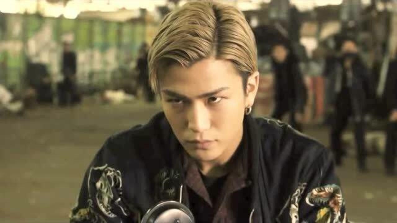 热血街区最帅救场之一眼镜蛇带着山王前来支援