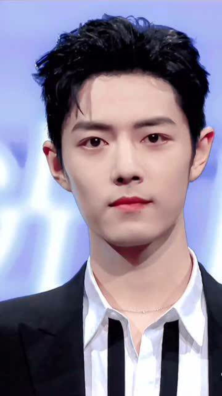 瑞凤眼的特点是眼有眼光,流而不动迷人而富有魅力