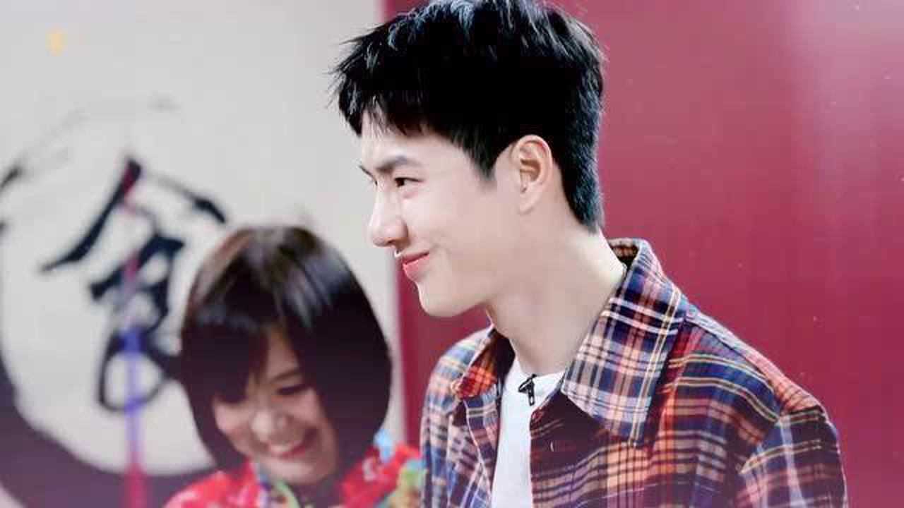 王一博赵丽颖:王炸姐弟高甜双标日常,这么温柔的酷盖你见过吗