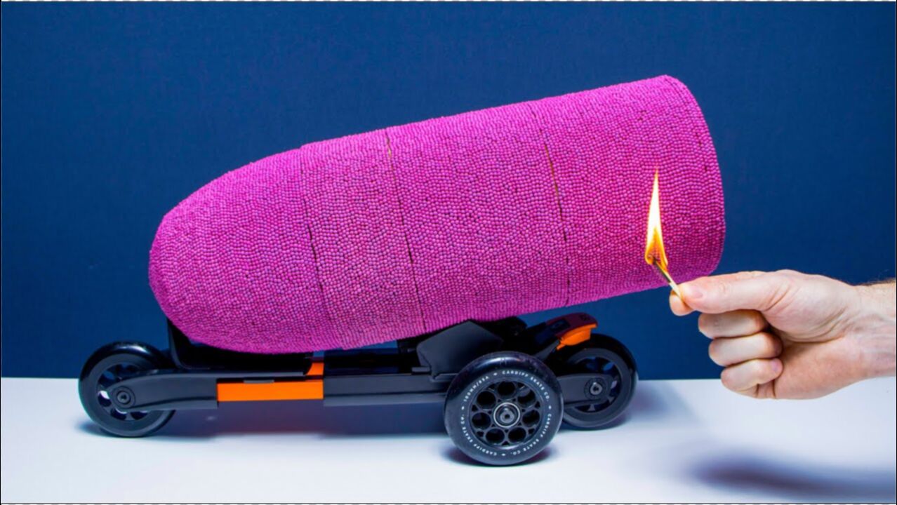 老外技艺高超,用10万根火柴制作"火箭大炮",点火瞬间太震撼!_腾讯视频