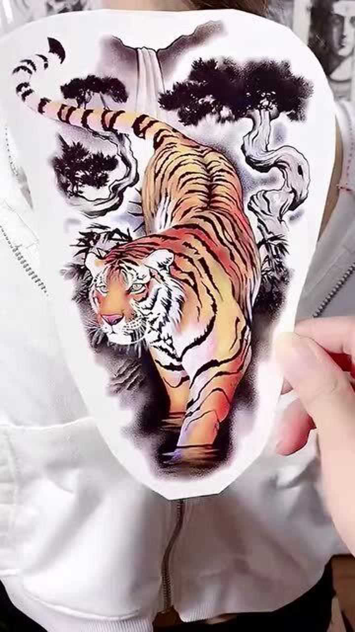 下山虎猛虎下山