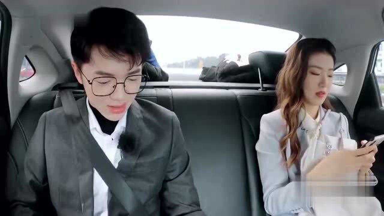 郑茹心突然要求和梁坚洛一起主持孟羽童表情变得很微