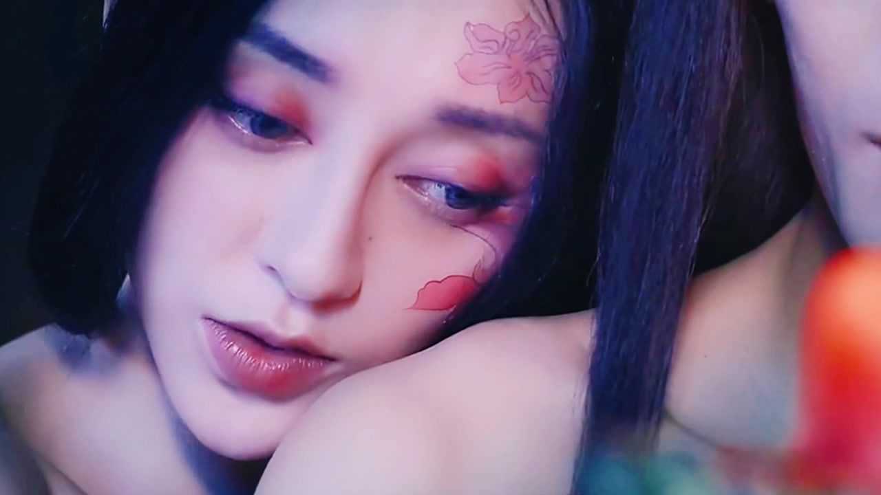 《画江湖》蒋昭义调戏常宣灵,被兄妹吸干精气!